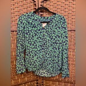 Anthropologie Conversations 30 of 52 Funny Valentine Green Hearts Button Shirt